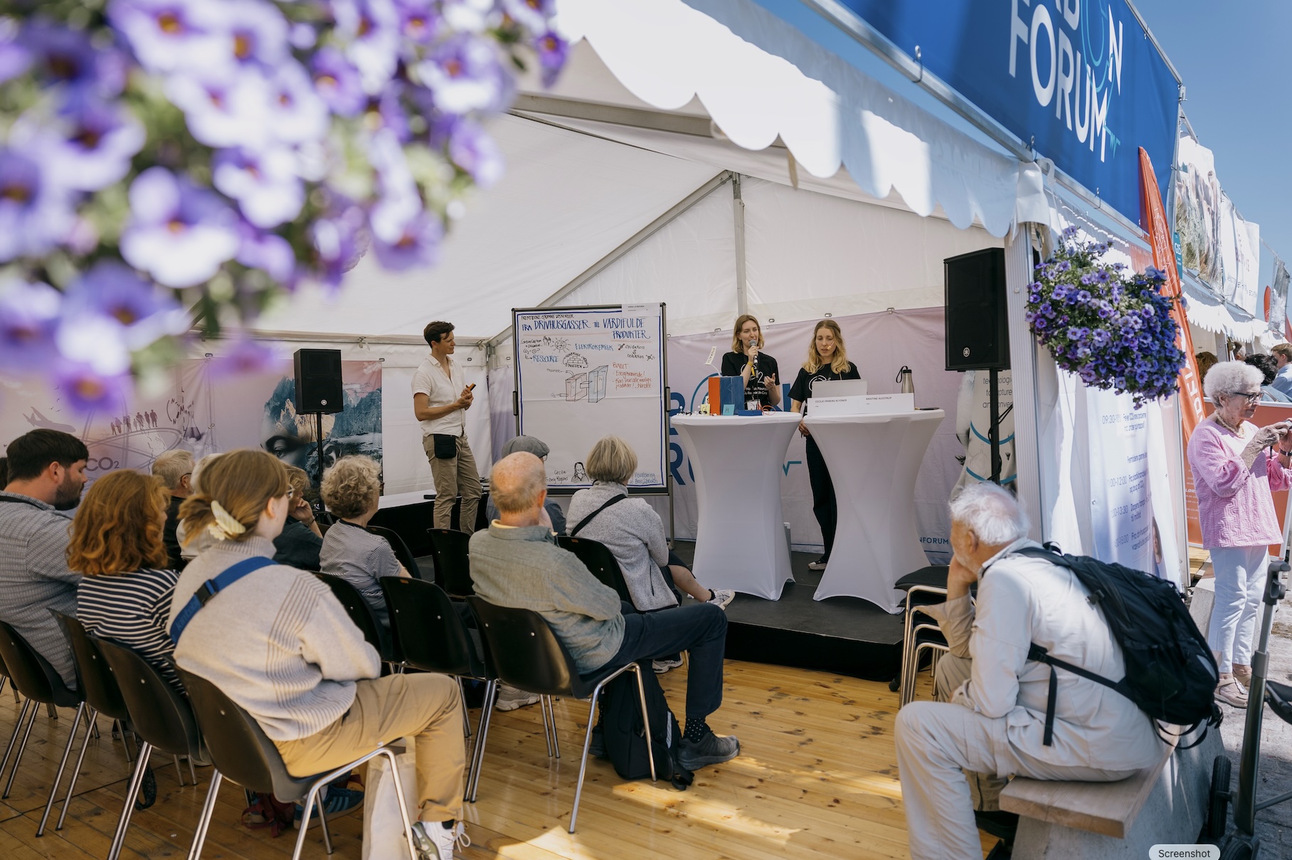 Paneldebat i Carbon Forum-teltet på Folkemødet 2025